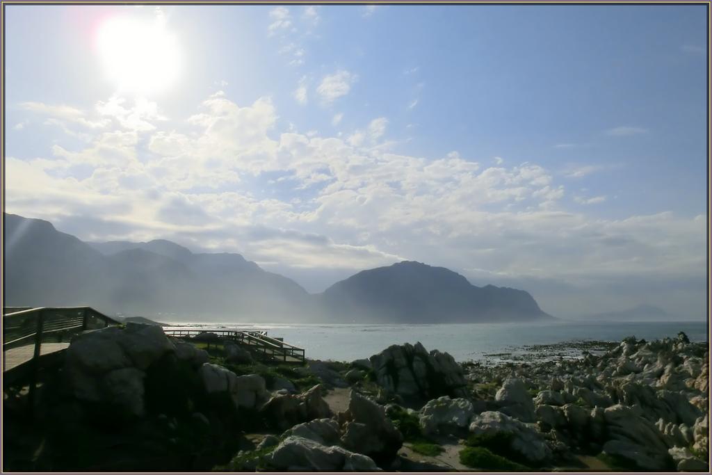 Kapensis Guesthouse Pringle Bay Exterior foto